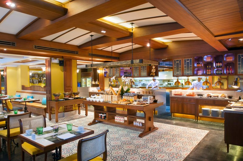 Dusit Thani Laguna Phuket 9