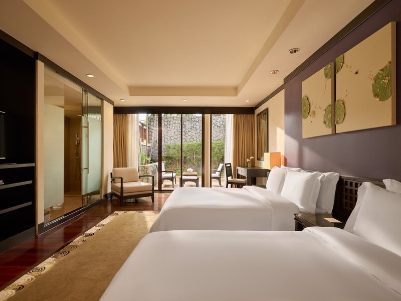 Dusit Thani Laguna Phuket 36