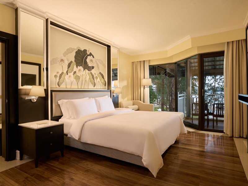 Dusit Thani Laguna Phuket 40