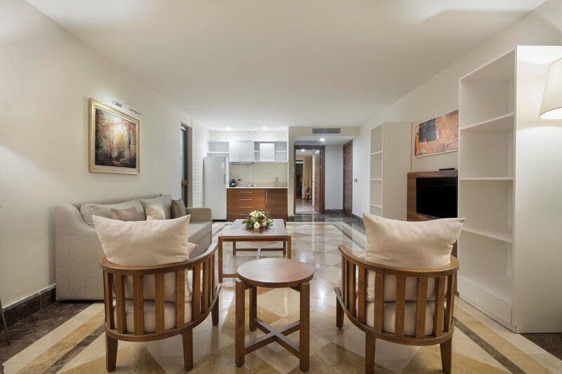 Nirvana Mediterranean Excellence 32