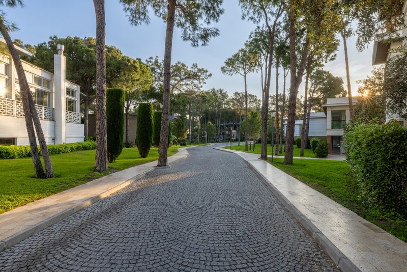 Nirvana Mediterranean Excellence 82