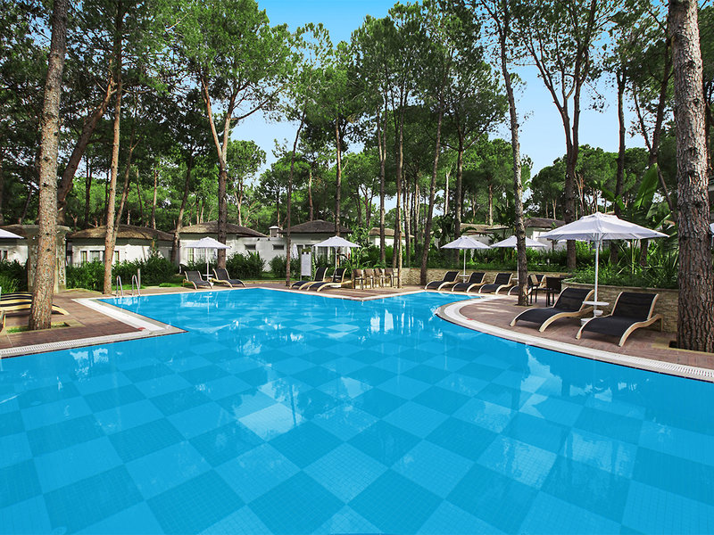 Nirvana Lagoon Villas Suites & Spa 8