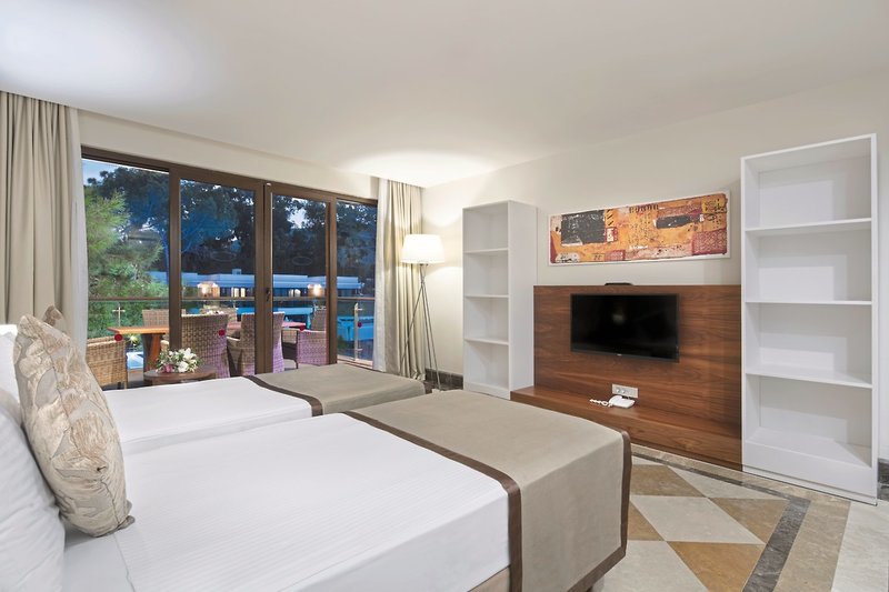 Nirvana Mediterranean Excellence 5