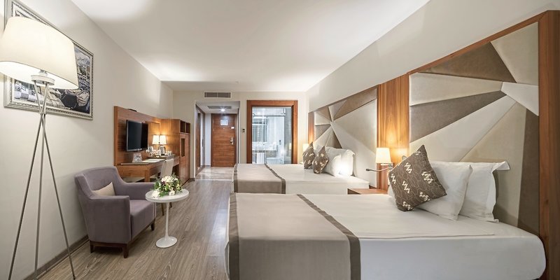 Nirvana Mediterranean Excellence 8