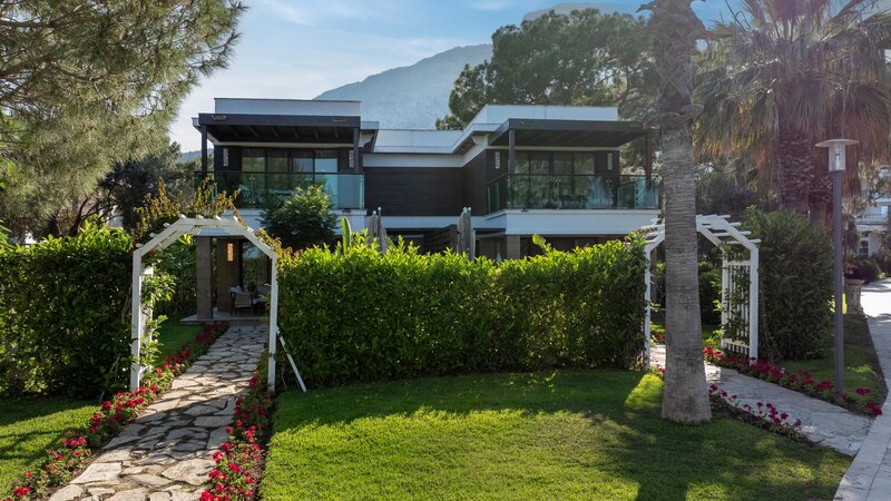 Nirvana Mediterranean Excellence 118