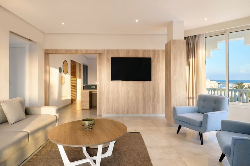 Mirage Beach Club 15