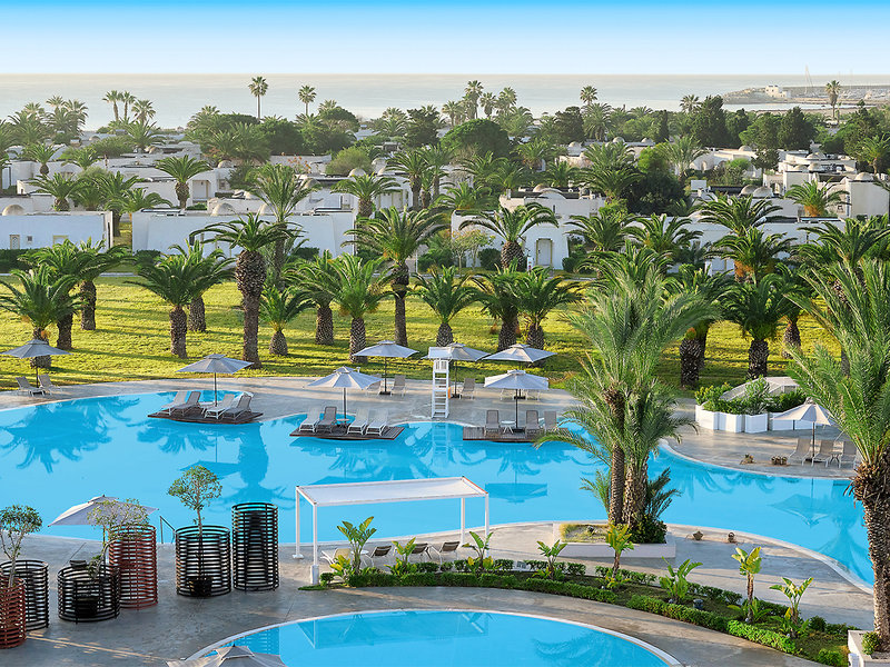 Mirage Beach Club 13