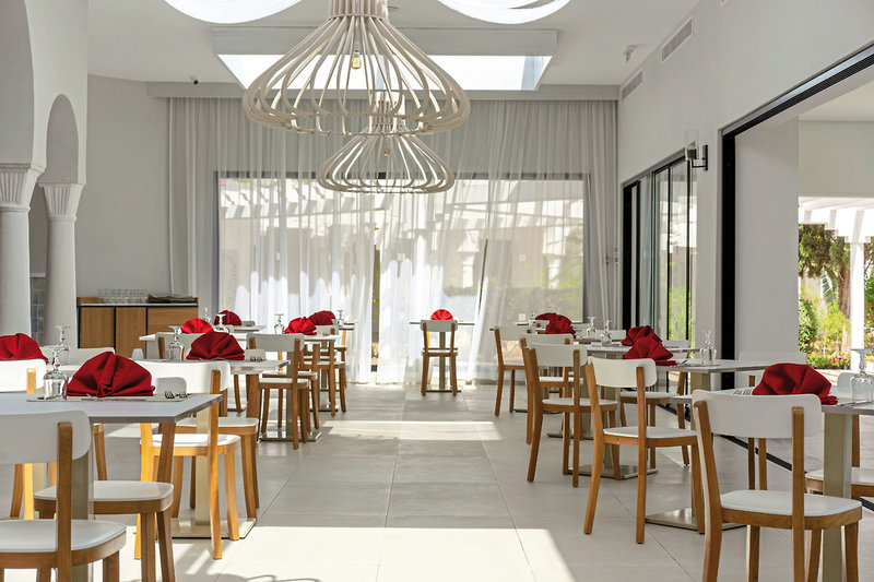 Mirage Beach Club 17