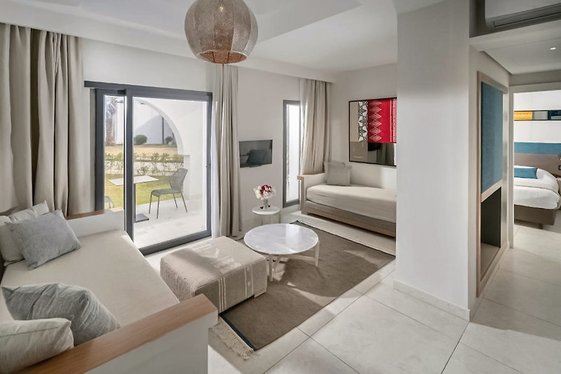 Mirage Beach Club 35