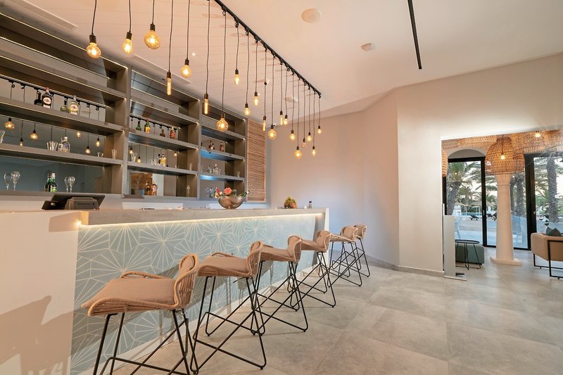 Mirage Beach Club 41