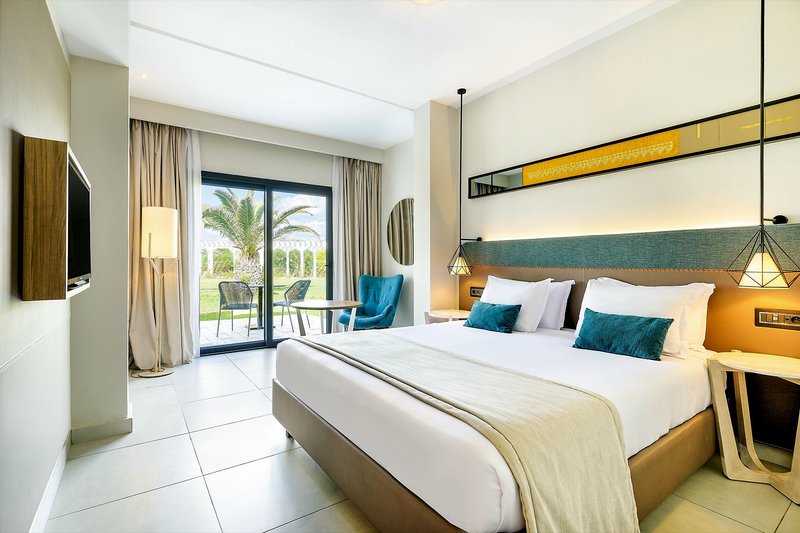 Mirage Beach Club 9