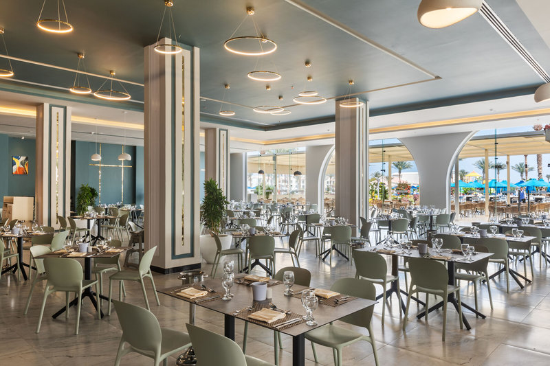 Pickalbatros Dana Beach Resort 13