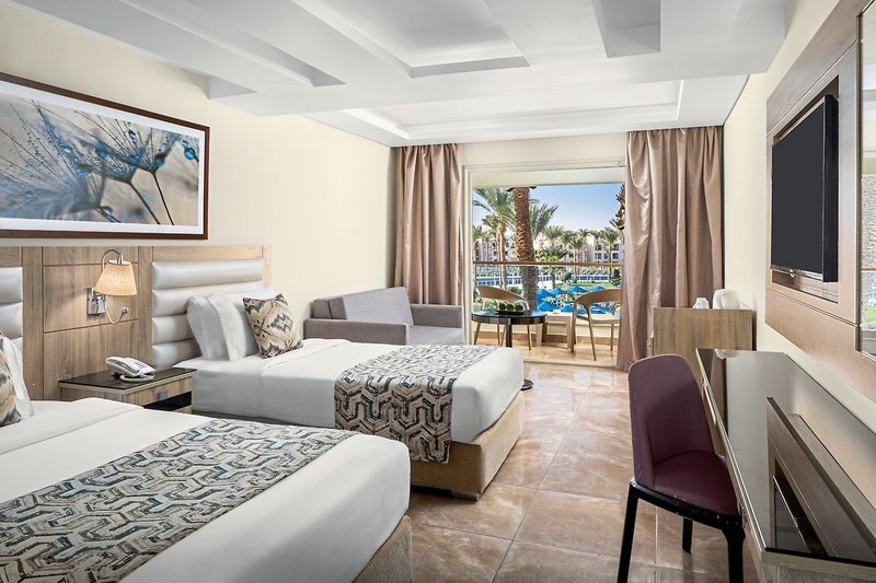 Pickalbatros Dana Beach Resort 16