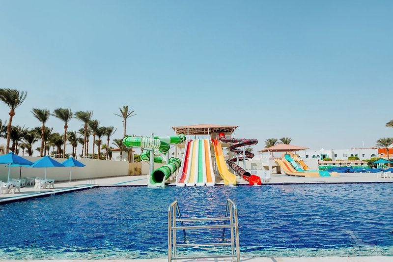 Pickalbatros Dana Beach Resort 19