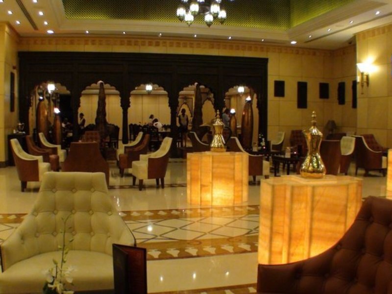 Lotus Grand Hotel 7