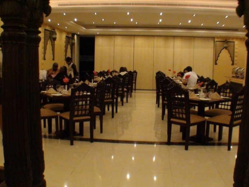 Lotus Grand Hotel 10