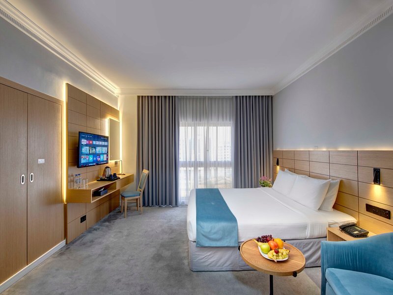 Lotus Grand Hotel 13