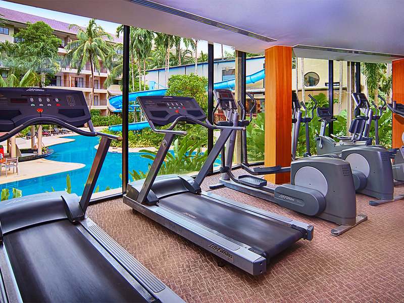 Novotel Phuket Surin Beach Resort 4