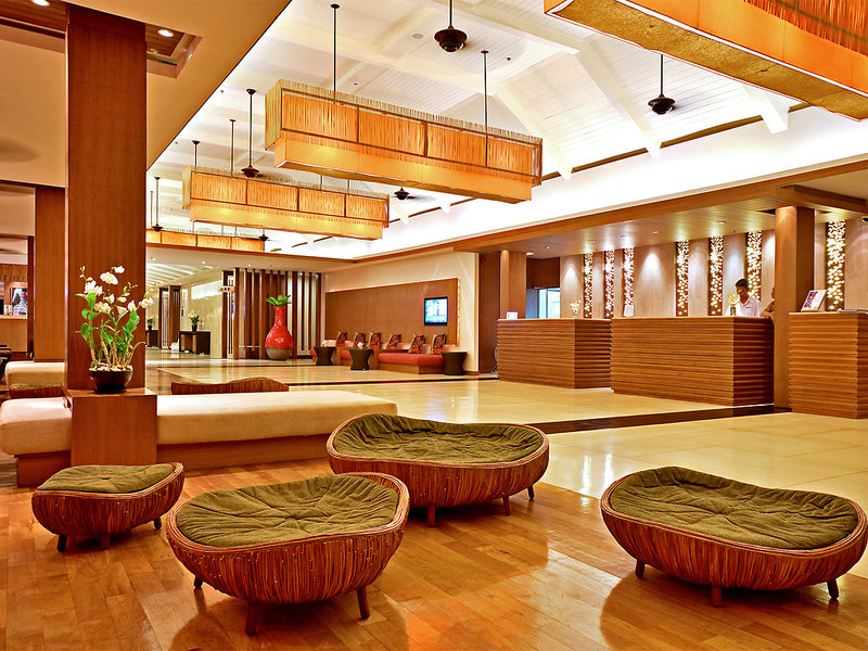 Novotel Phuket Surin Beach Resort 9