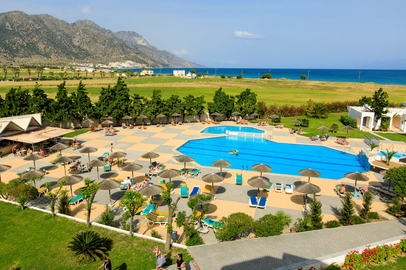 Sovereign Beach Hotel 2
