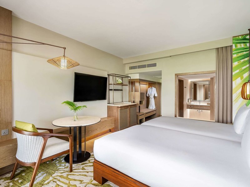 Hilton Phuket Arcadia Resort & Spa 38