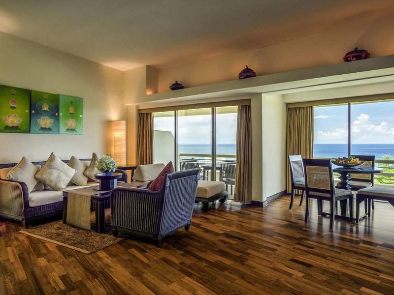 Pullman Phuket Karon Beach Resort 4