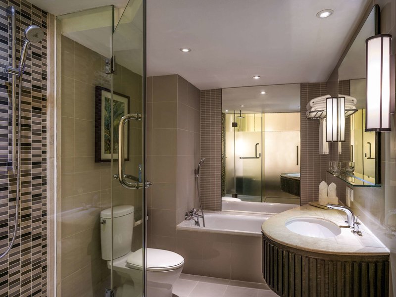 Pullman Phuket Karon Beach Resort 6