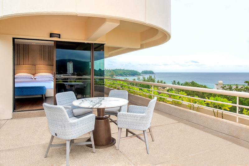 Pullman Phuket Karon Beach Resort 12
