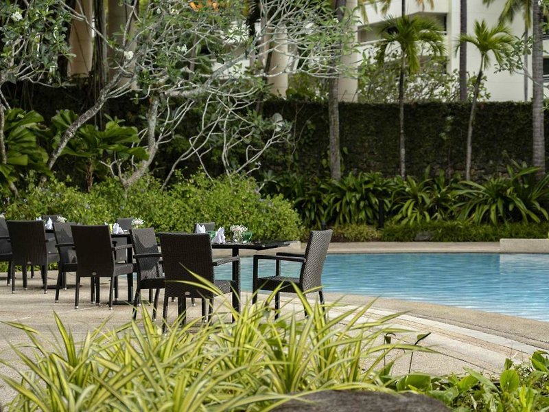 Pullman Phuket Karon Beach Resort 15