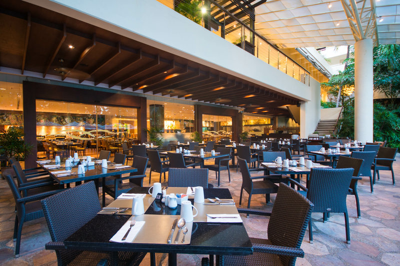 Pullman Phuket Karon Beach Resort 17