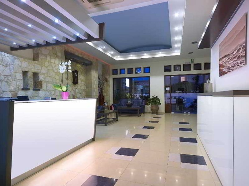 Elotis Suites 8