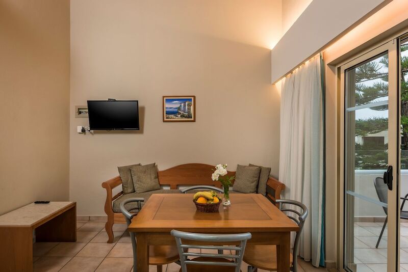 Elotis Suites 9