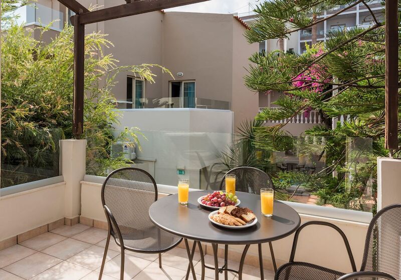 Elotis Suites 14