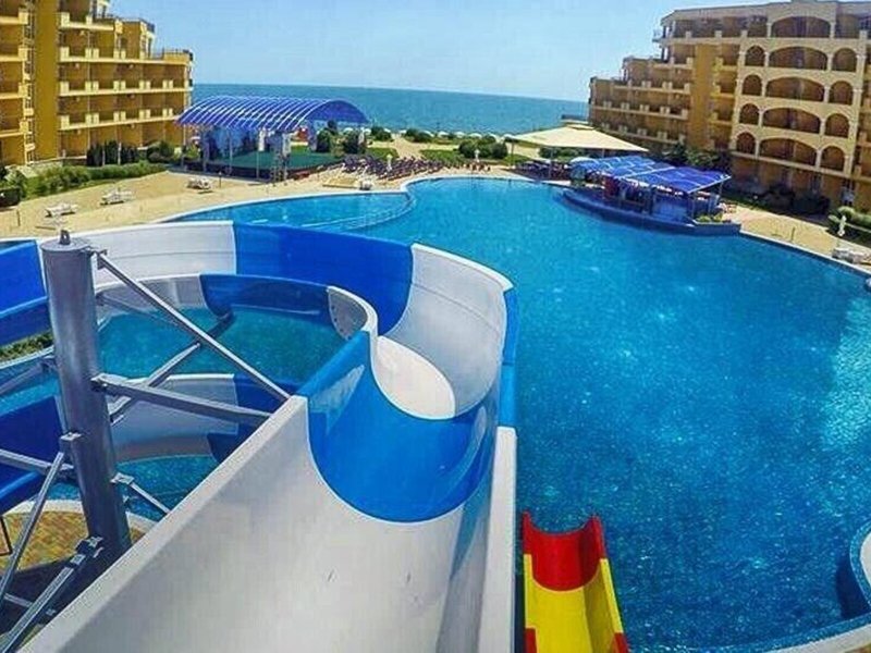 Midia Family Resort 18