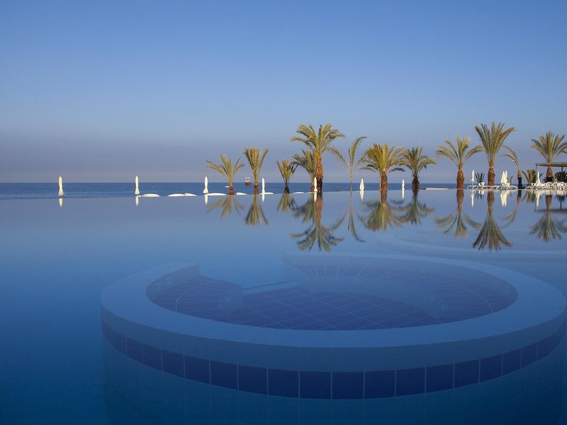 King Evelthon Beach Hotel & Resort 14