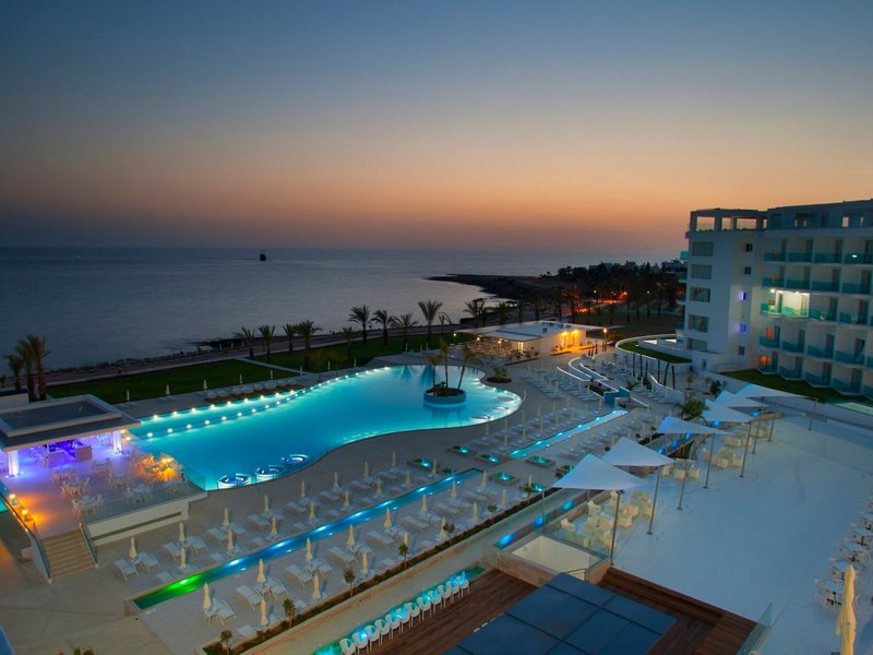 King Evelthon Beach Hotel & Resort 17