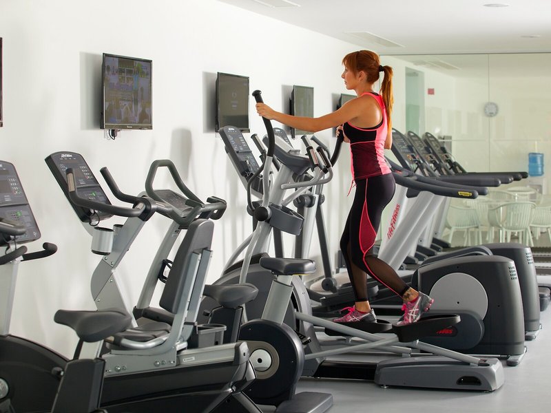 King Evelthon Beach Hotel & Resort 38