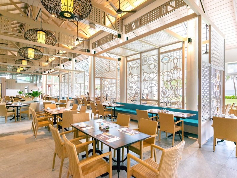 Katathani Phuket Beach Resort 39