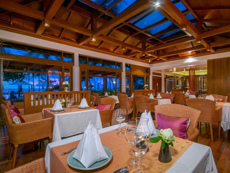 Katathani Phuket Beach Resort 47