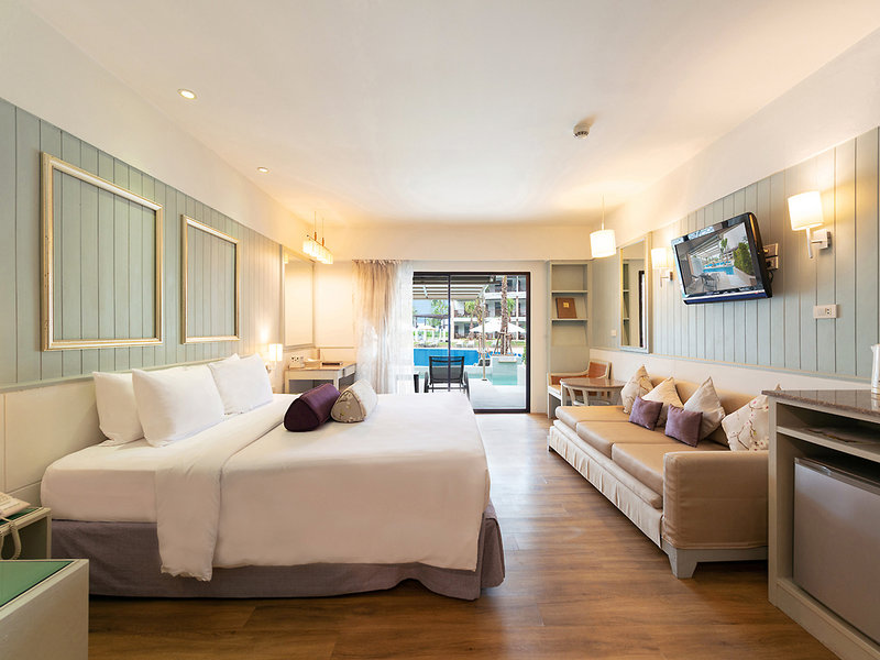 Katathani Phuket Beach Resort 11