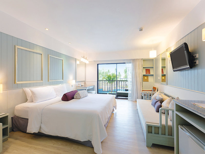 Katathani Phuket Beach Resort 3