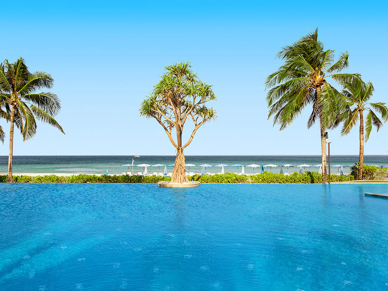 Katathani Phuket Beach Resort 5