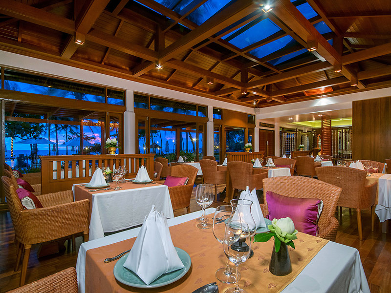 Katathani Phuket Beach Resort 25