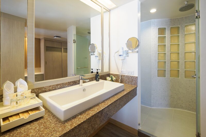 Katathani Phuket Beach Resort 51