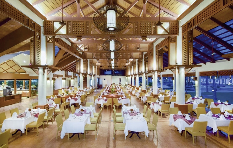 Katathani Phuket Beach Resort 15