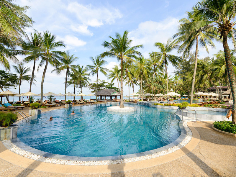 Katathani Phuket Beach Resort 10