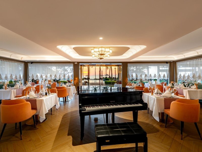 Katathani Phuket Beach Resort 41