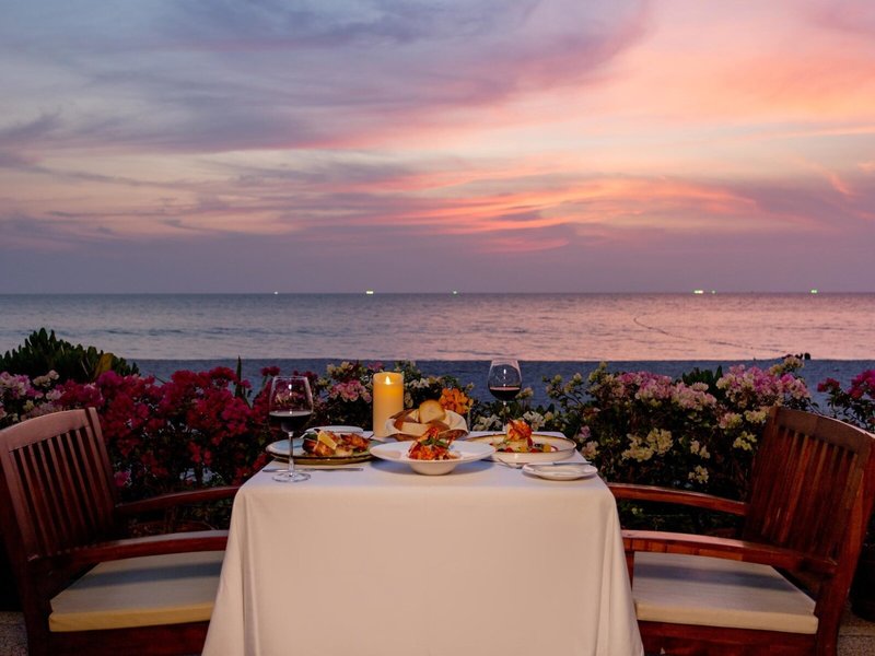 Katathani Phuket Beach Resort 27