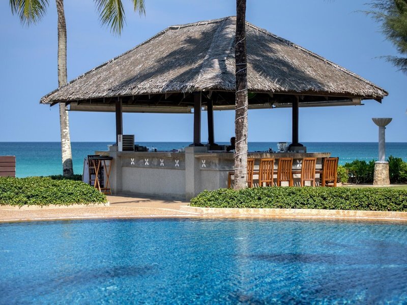 Katathani Phuket Beach Resort 34