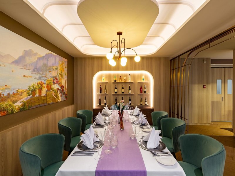 Katathani Phuket Beach Resort 40